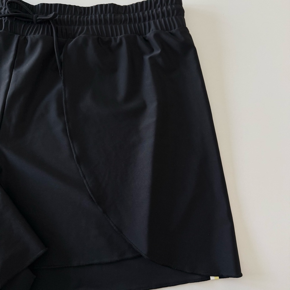 Summersalt The Sea to Shore Swim Shorts Size 1XL (18-20) - Picture 3 of 10